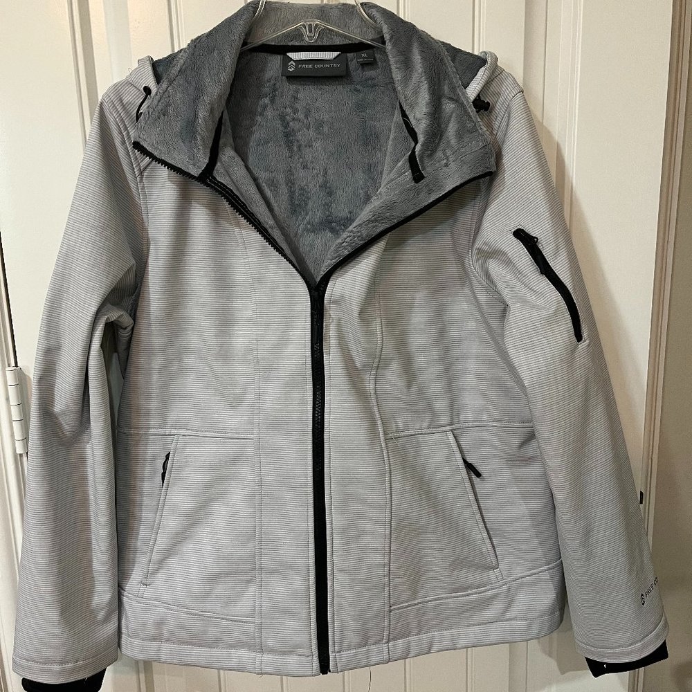 Free Country Fall/Winter Coat